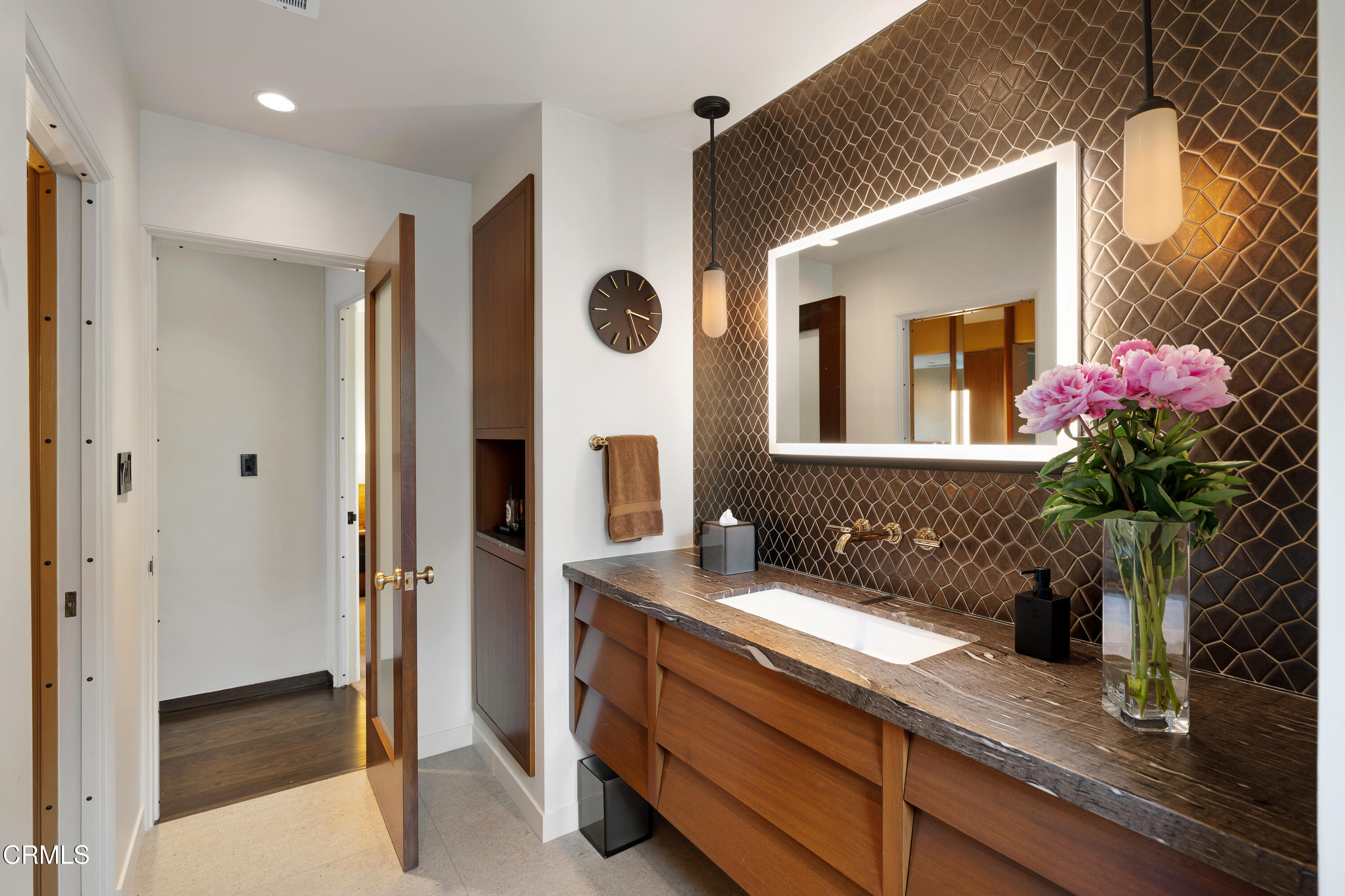 3312 Thorndale Road Pasadena, CA 91107 - Photo 20 of 48 SSR_3312Thorndale2025_039_FLEXMLS