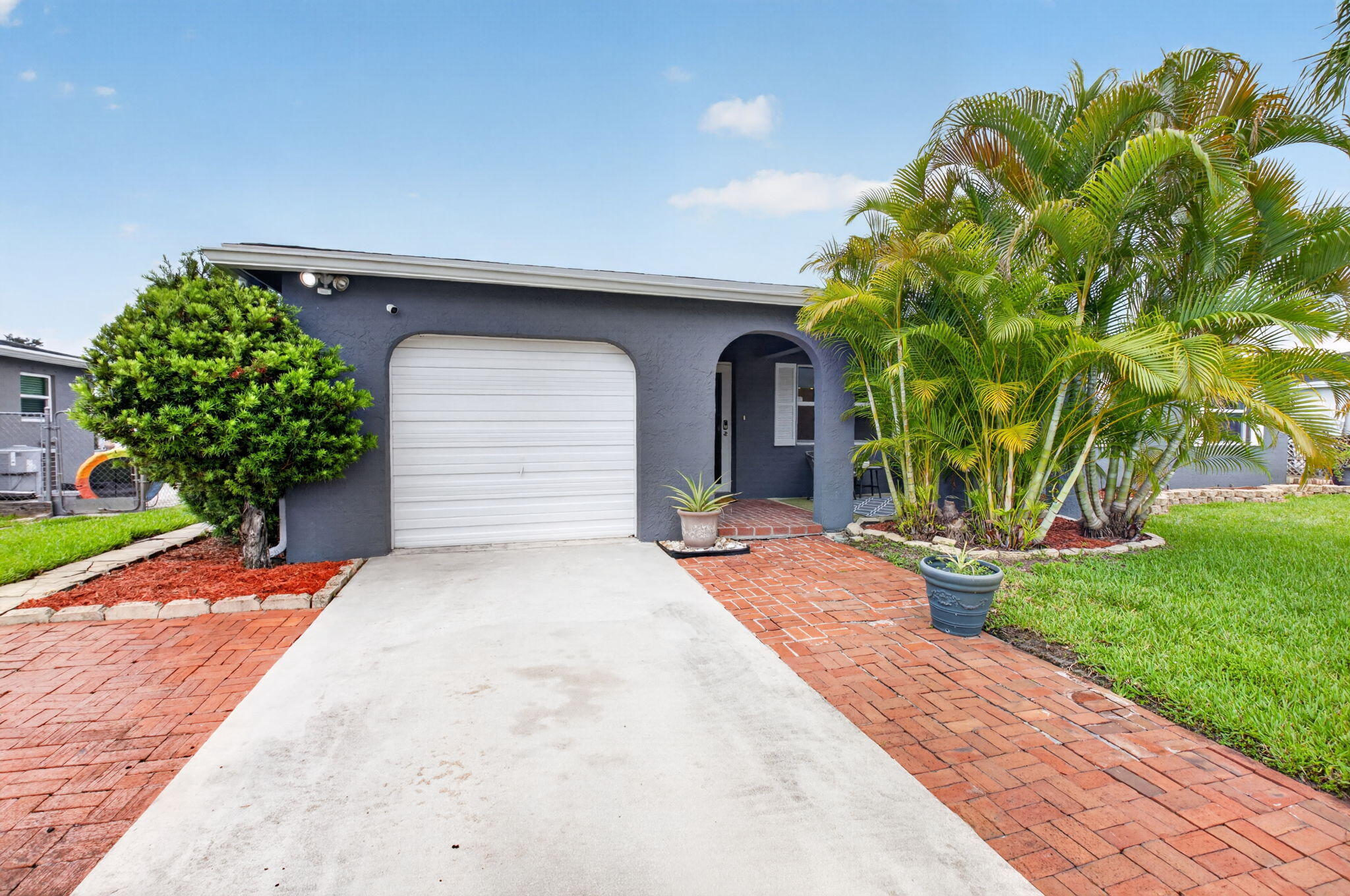 4599 Betelnut Street Boca Raton, FL 33428 - Photo 3 of 28 4599 Betelnut Street Boca Raton