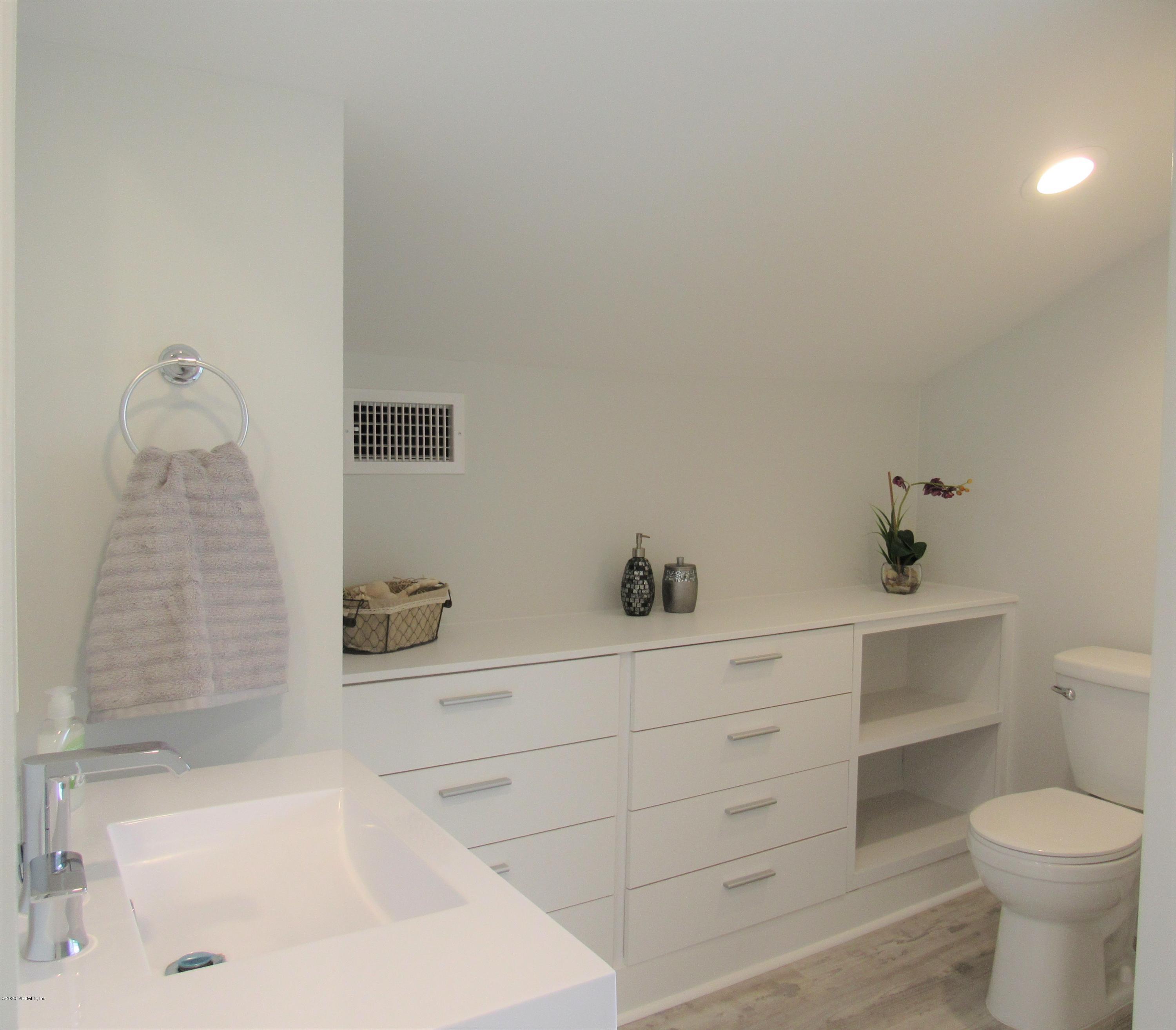 5123 Sunderland Road Jacksonville, FL 32210 - Photo 13 of 34 Lots of Drawers