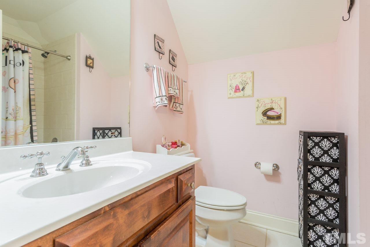 1025 Settlers Ridge Lane Raleigh, NC 27614 - Photo 13 of 25