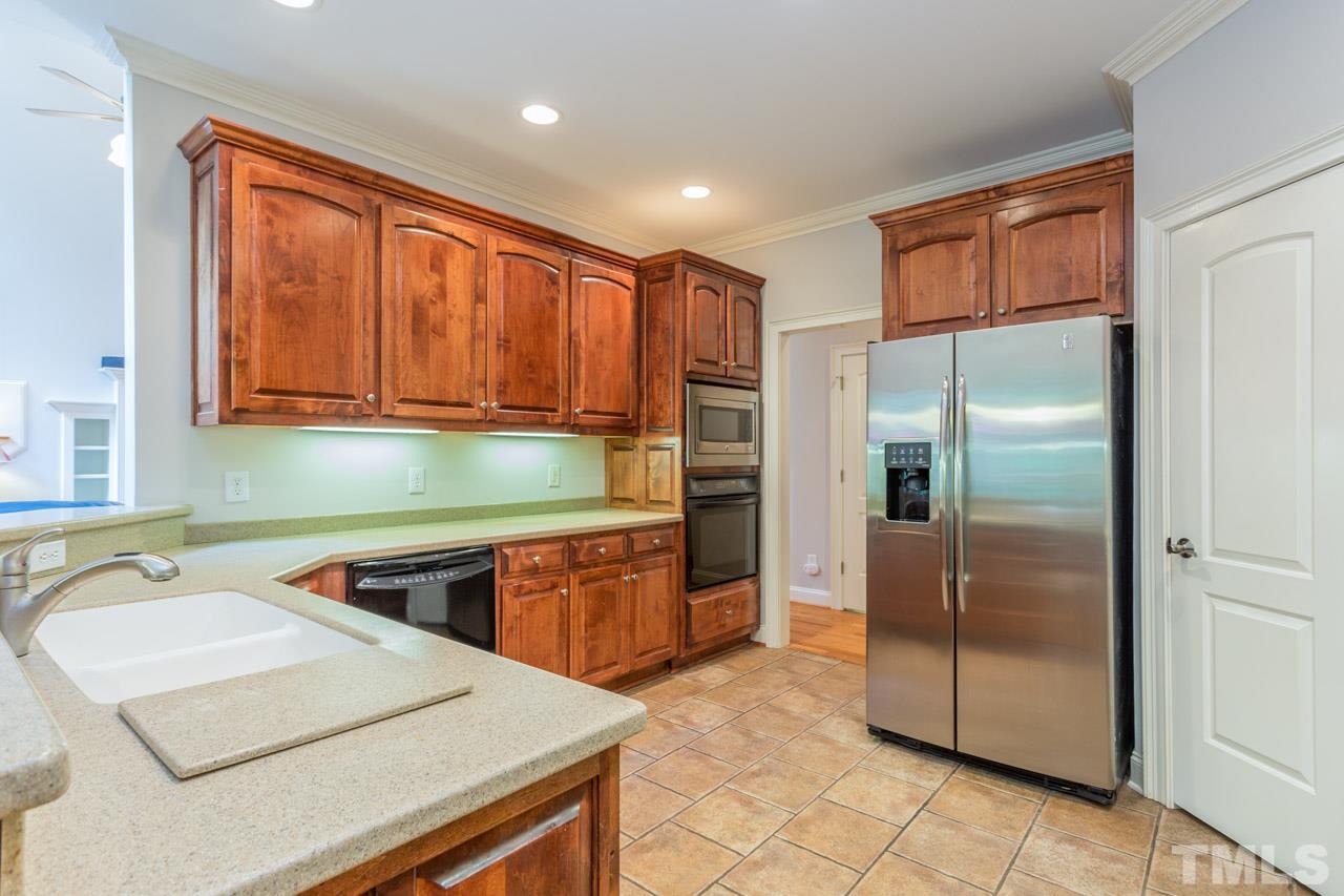 1025 Settlers Ridge Lane Raleigh, NC 27614 - Photo 7 of 25