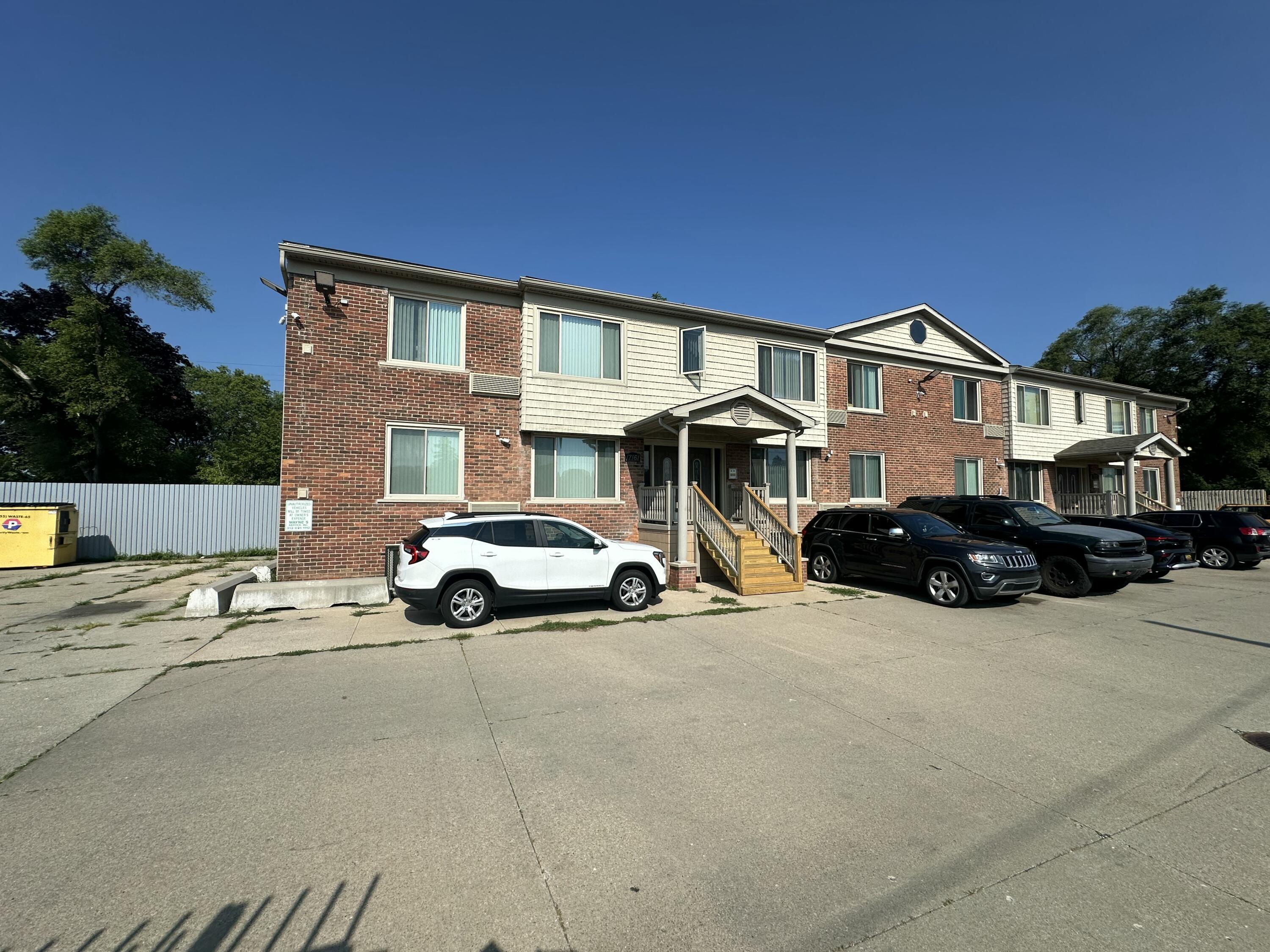 17161 Telegraph Road Detroit, MI 48219 - Photo 1 of 18 IMG_0286