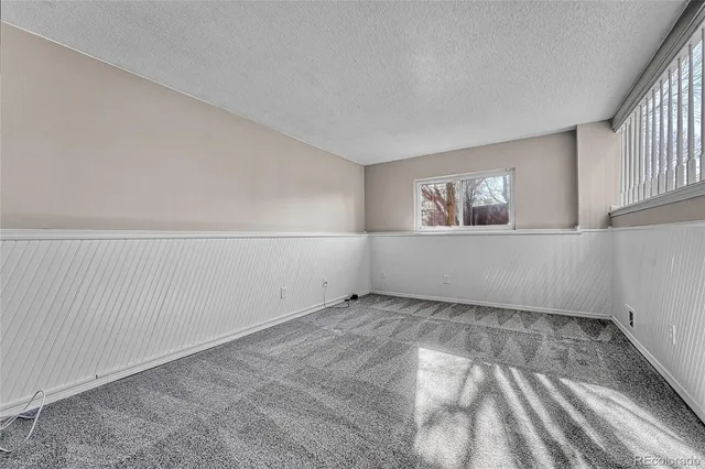 $510,000 | 523 East Chiswick Circle, Littleton, CO 80126