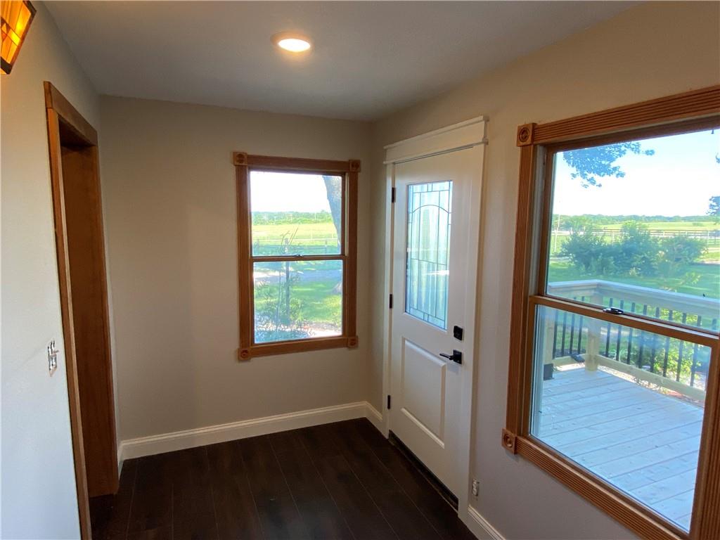 19322 Springdale Road Leavenworth, KS 66048 - Photo 11 of 63