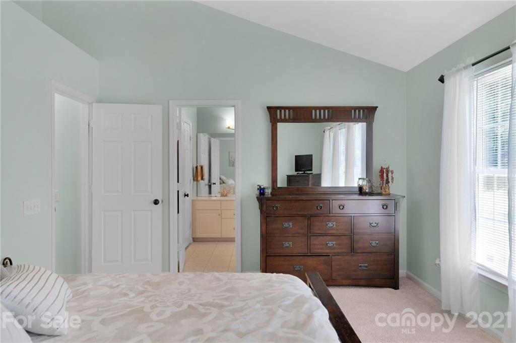 501 Clearbrook Road Matthews, NC 28105 - Photo 22 of 33 Gallery Image 22