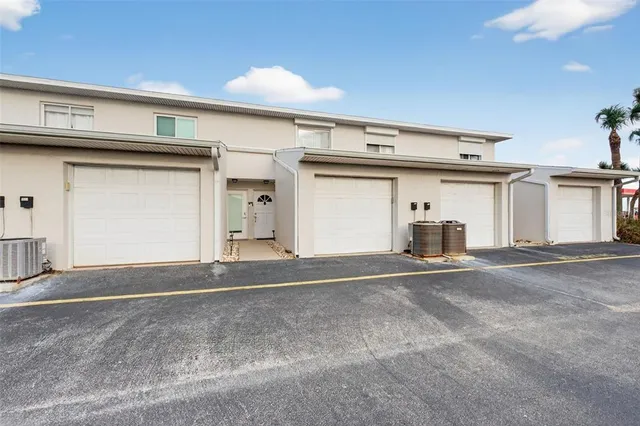 $249,900 | 2470 Ocean Shore Boulevard, Unit 103, Ormond Beach, FL 32176