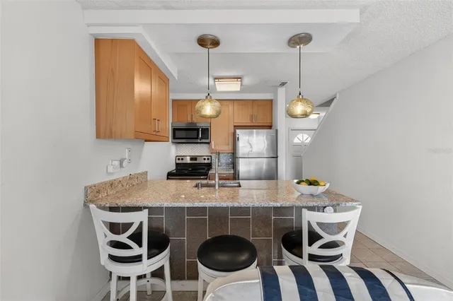 $249,900 | 2470 Ocean Shore Boulevard, Unit 103, Ormond Beach, FL 32176