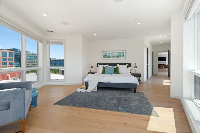 $3,700,000 | 100 A Street, Unit SKYHOUSE, Boston, MA 02127