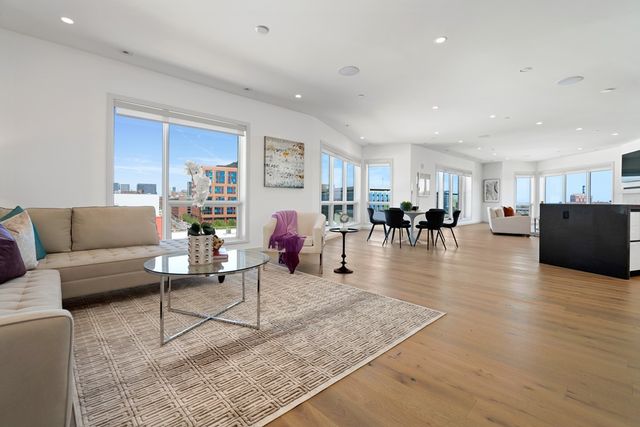 $3,700,000 | 100 A Street, Unit SKYHOUSE, Boston, MA 02127