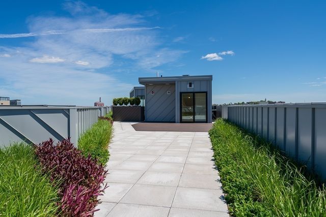$3,700,000 | 100 A Street, Unit SKYHOUSE, Boston, MA 02127