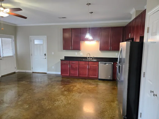 $1,600 | 229 Delmont Street, Unit 159, Chattanooga, TN 37405