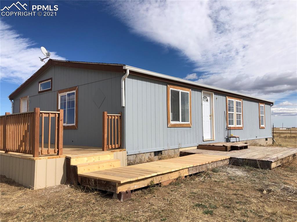 34755 Big Springs Road Yoder, CO 80864 - Photo 4 of 29