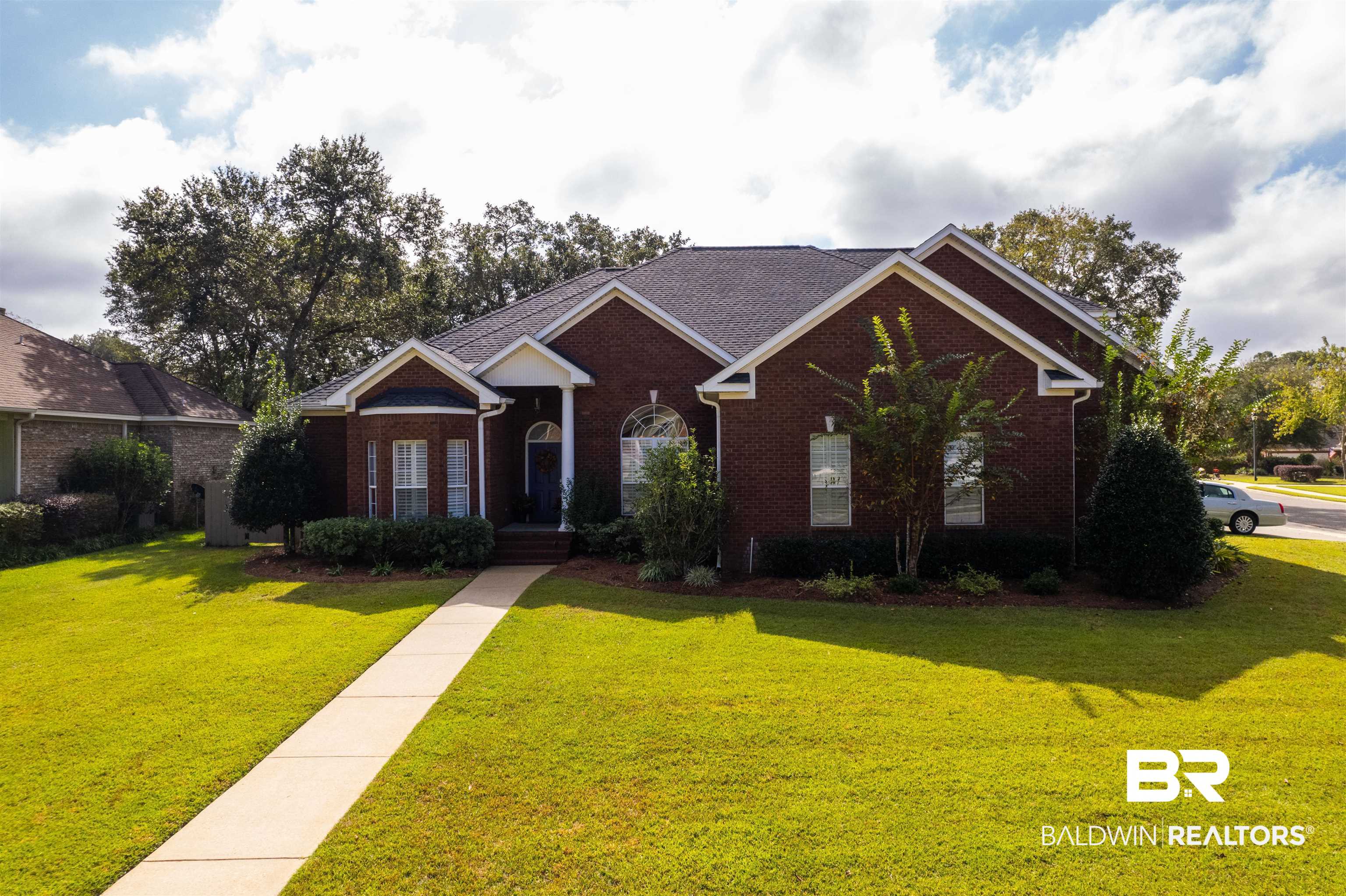 10932 Niblick Loop Fairhope, AL 36532 - Photo 3 of 48