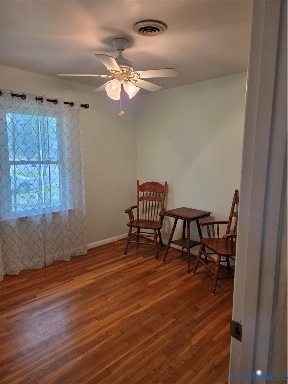 8029 Woodbridge Road Mechanicsville, VA 23111 - Photo 13 of 30