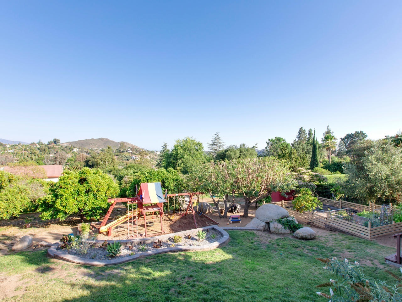 3190 Purer Road Escondido, CA 92029 - Photo 10 of 25