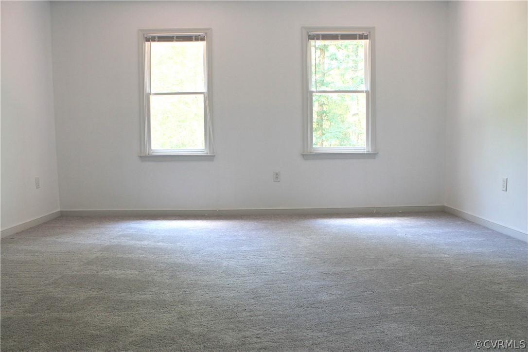 12436 Walkes Quarter Road Chesterfield, VA 23838 - Photo 21 of 31 an empty room with a window
