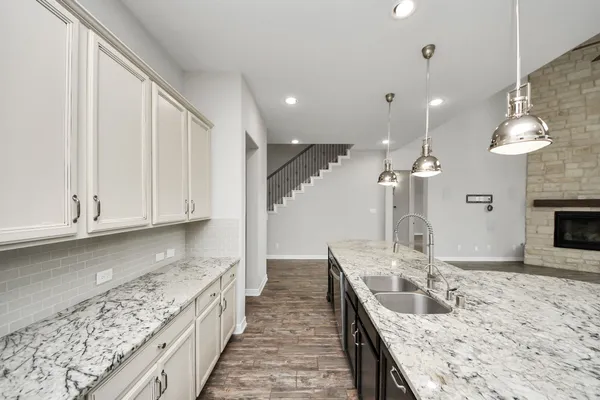 $3,500 | 6002 Granite Shadow Lane, Houston, TX 77365