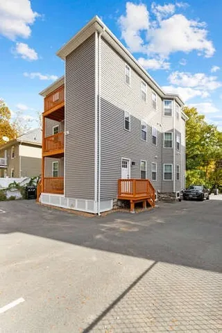 $2,800 | 22 Victor Street, Unit 3, Haverhill, MA 01832