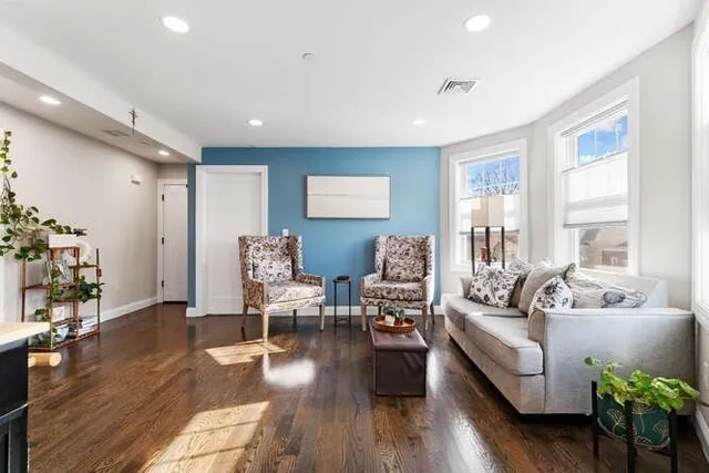 $2,800 | 22 Victor Street, Unit 3, Haverhill, MA 01832