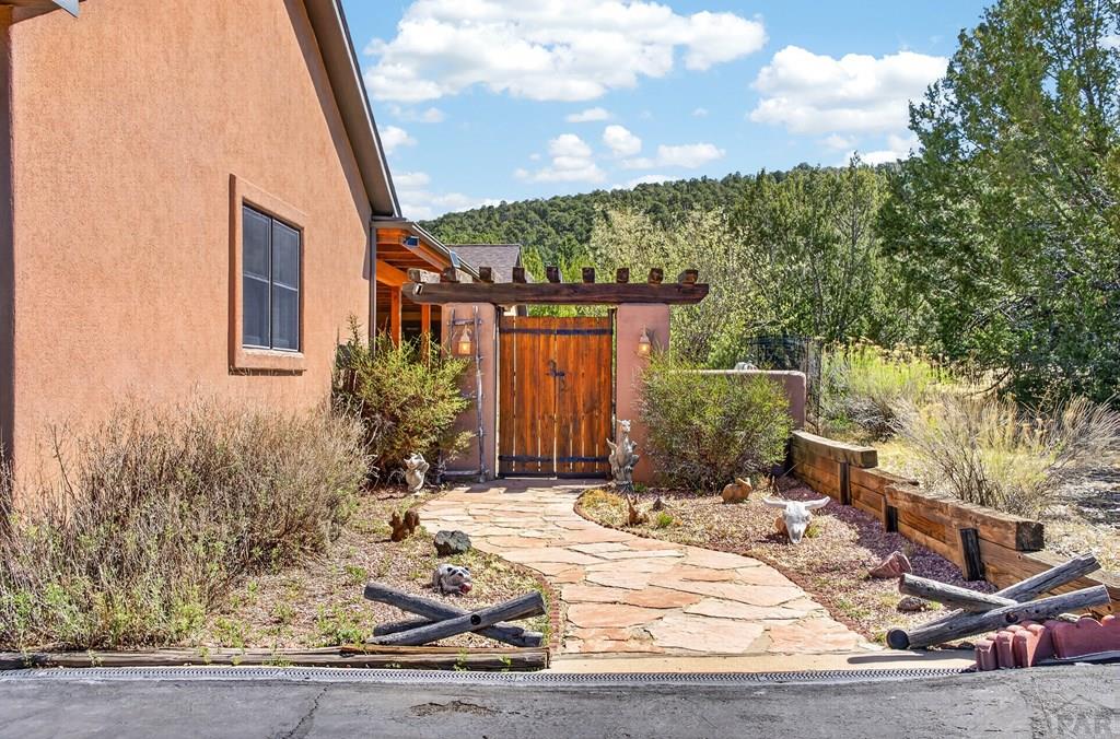 415 Riata Drive Trinidad, CO 81082 - Photo 6 of 61
