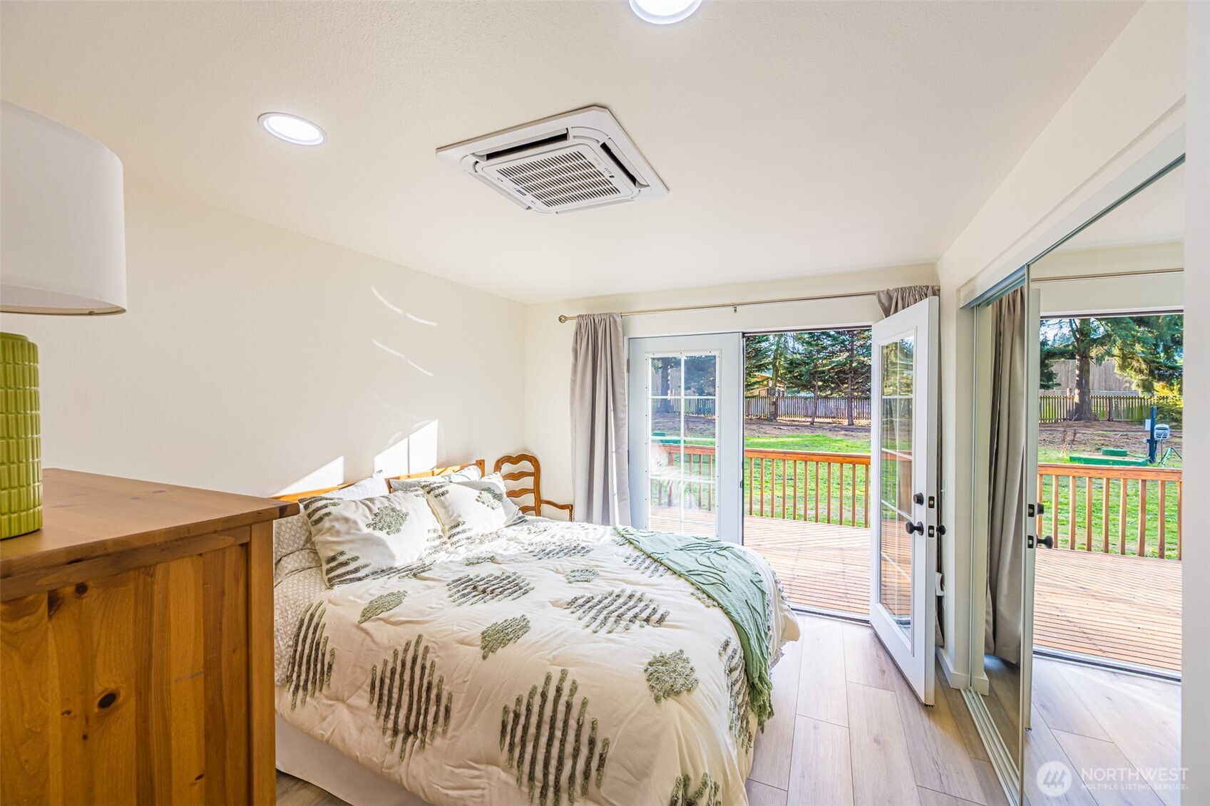 440 Spring Road Port Angeles, WA 98362 - Photo 20 of 21 a bedroom with a bed and a window