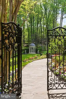 $11,250,000 | 9112-9120 Mine Run Drive, Great Falls, VA 22066