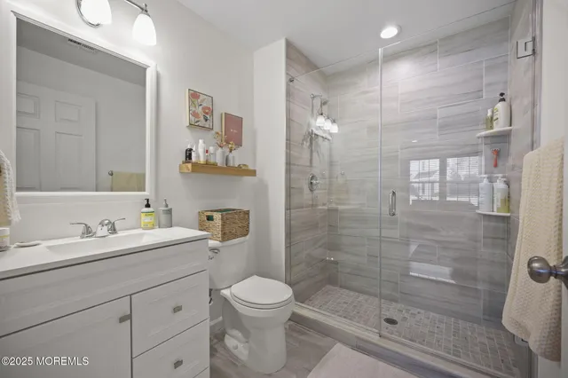 $439,000 | 39 Des Moines Court, Tinton Falls, NJ 07712