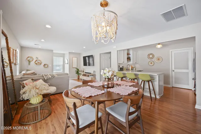 $439,000 | 39 Des Moines Court, Tinton Falls, NJ 07712