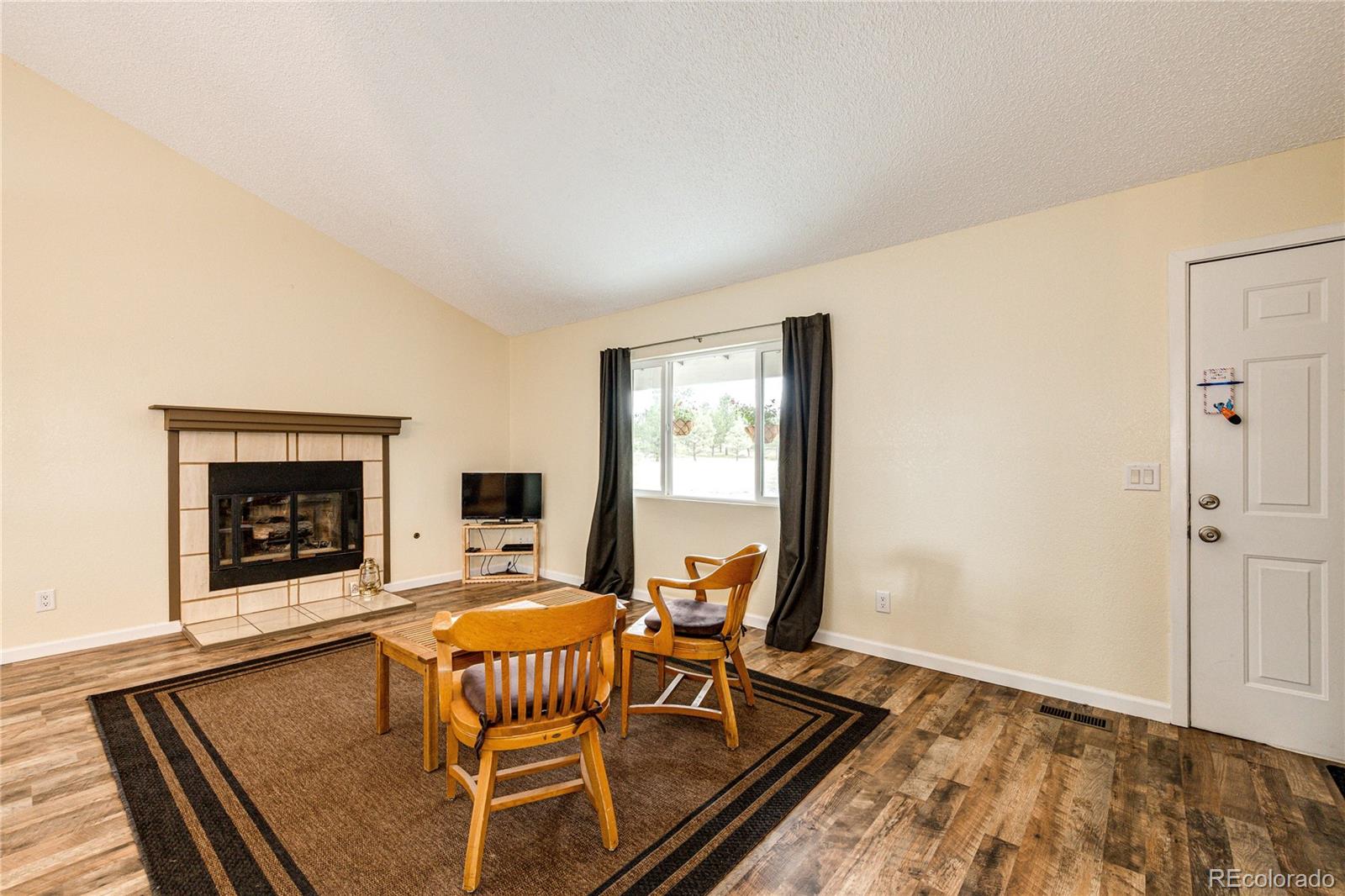2318 Remington Road Elizabeth, CO 80107 - Photo 12 of 39 Gallery Image 12