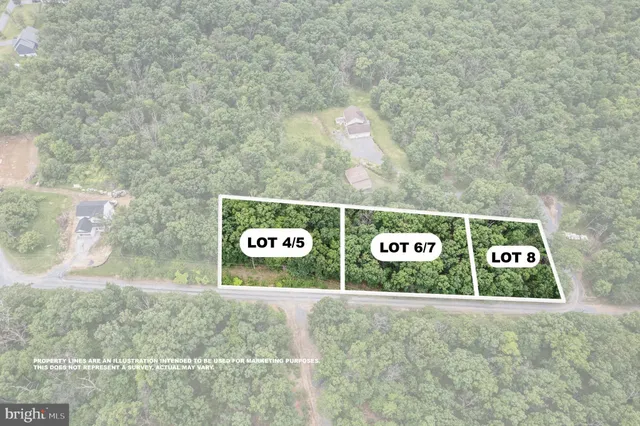 a sign broad on the side of a building