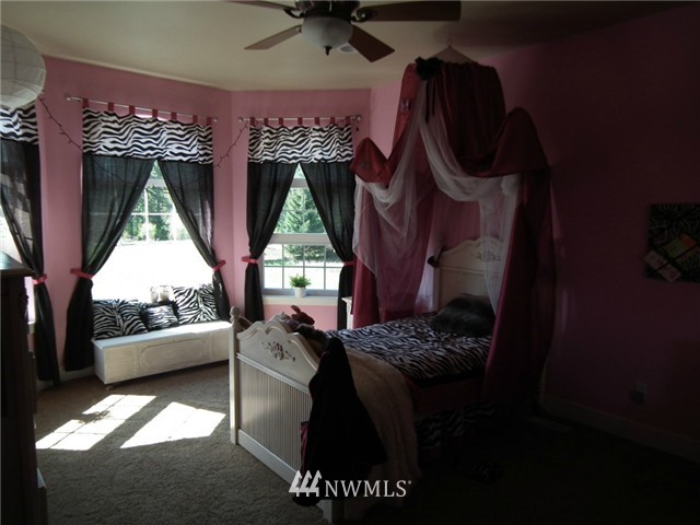 75 Lindsay Road Camano Island, WA 98282 - Photo 14 of 19 Gallery Image 14