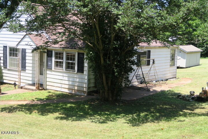 4349 Reed Road Louisville, TN 37777 - Photo 13 of 22 Gallery Image 13