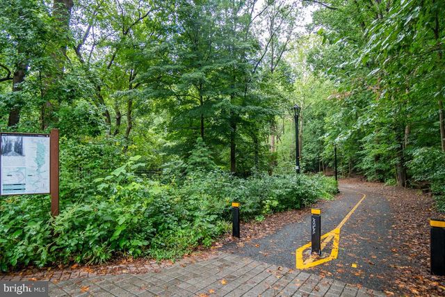 $470,000 | 2737 Devonshire Place Northwest, Unit 8, Washington, DC 20008