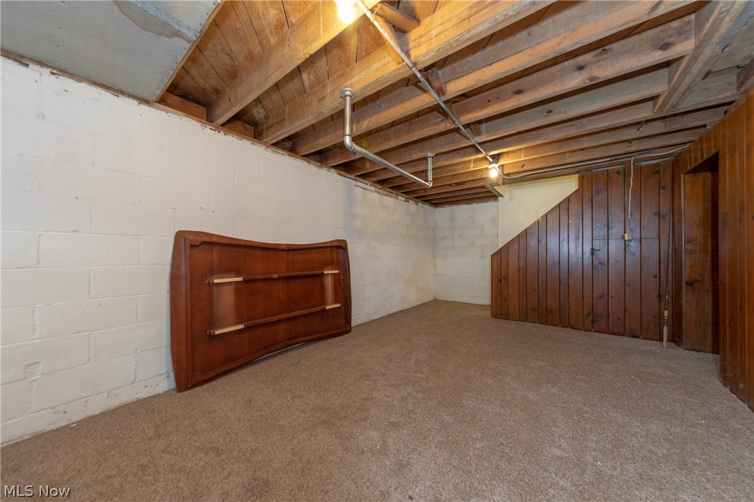 4960 Farnhurst Road Cleveland, OH 44124 - Photo 24 of 25