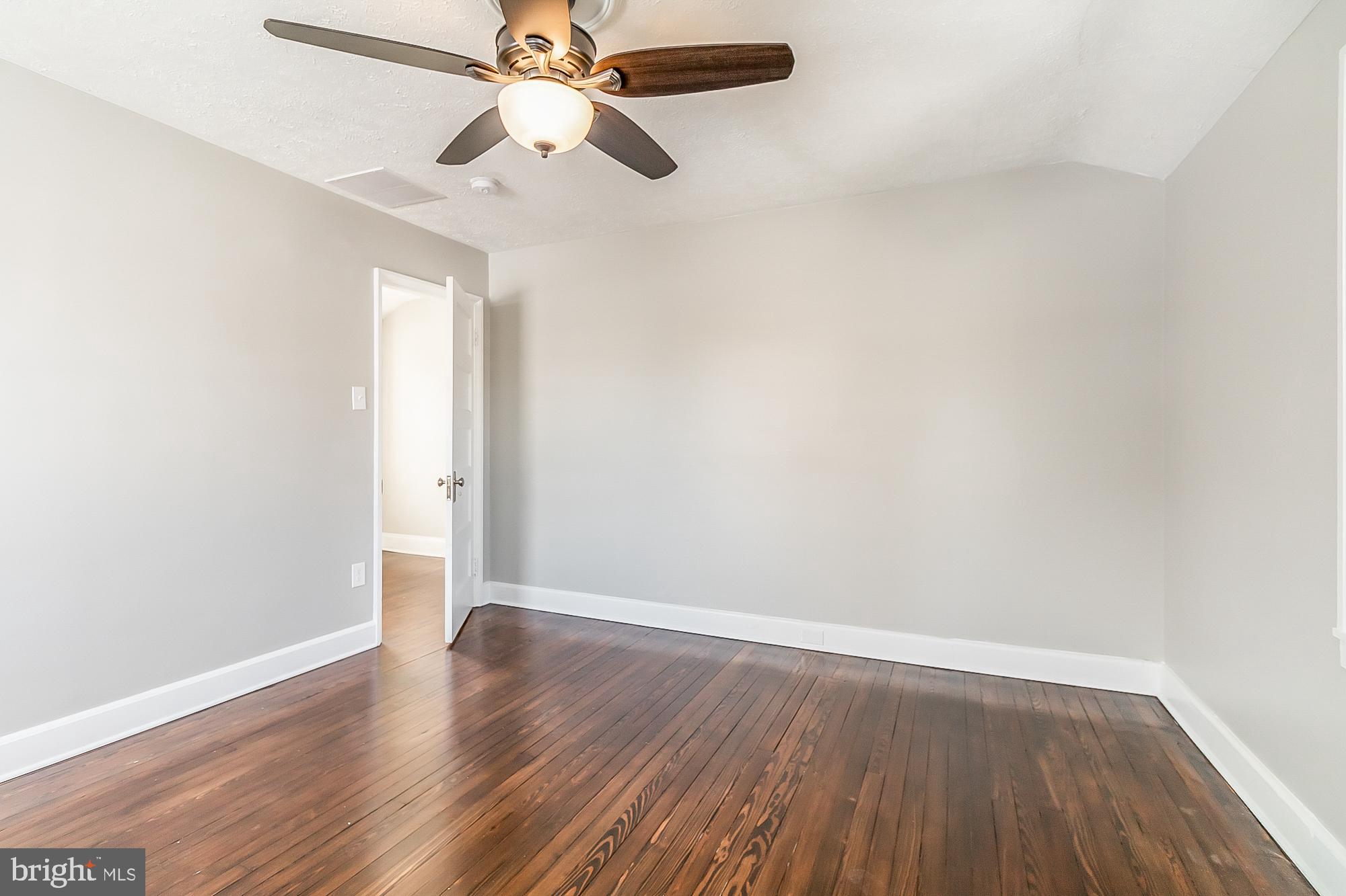 33 Northship Road Baltimore, MD 21222 - Photo 29 of 42 3rd Bedroom