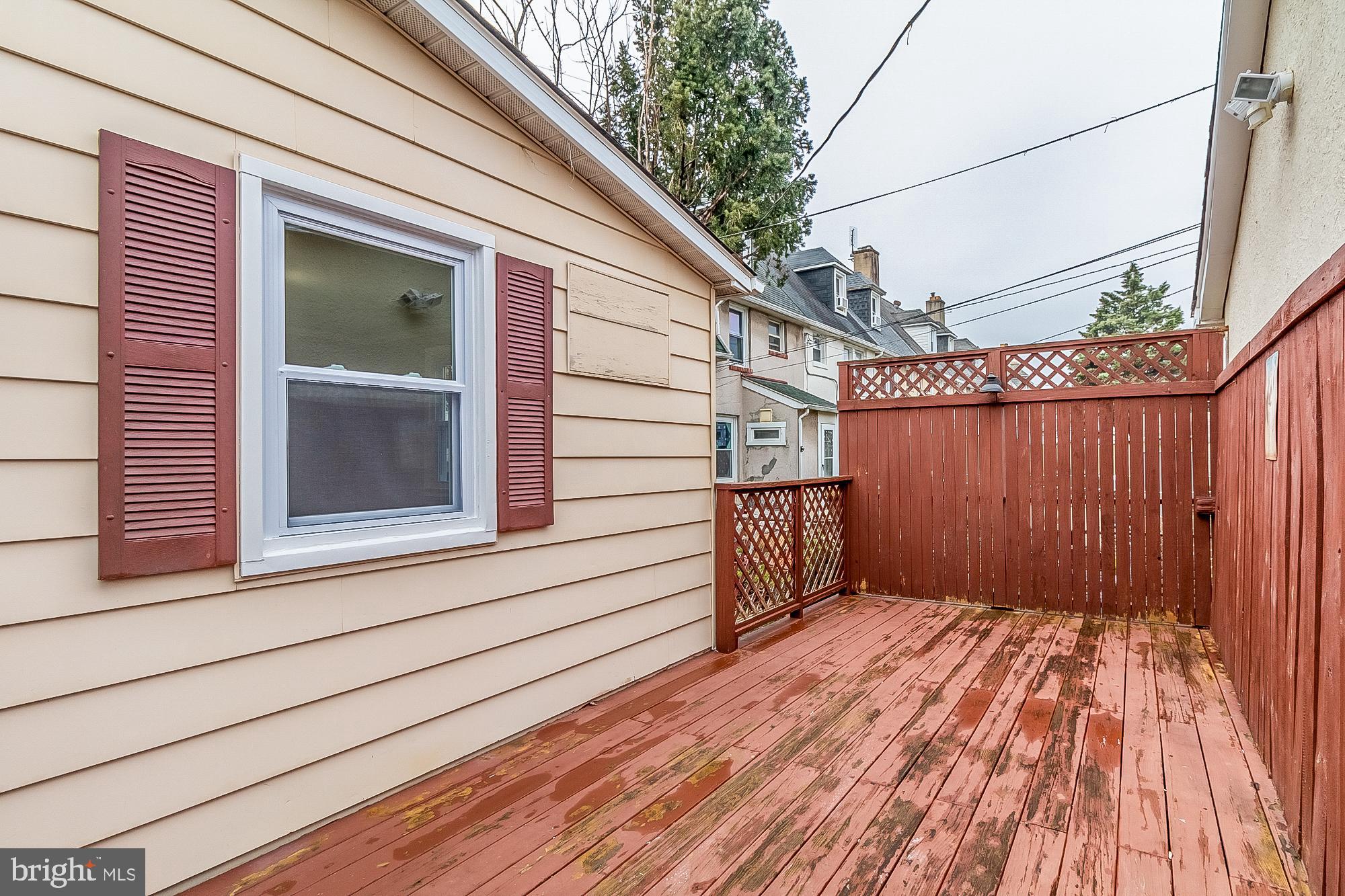 33 Northship Road Baltimore, MD 21222 - Photo 37 of 42 Deck