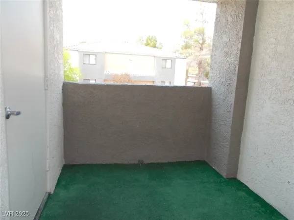 $1,695 | 3151 North Soaring Gulls Drive, Unit 2008, Las Vegas, NV 89128