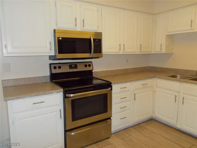 $1,955 | 3151 North Soaring Gulls Drive, Unit 2008, Las Vegas, NV 89128