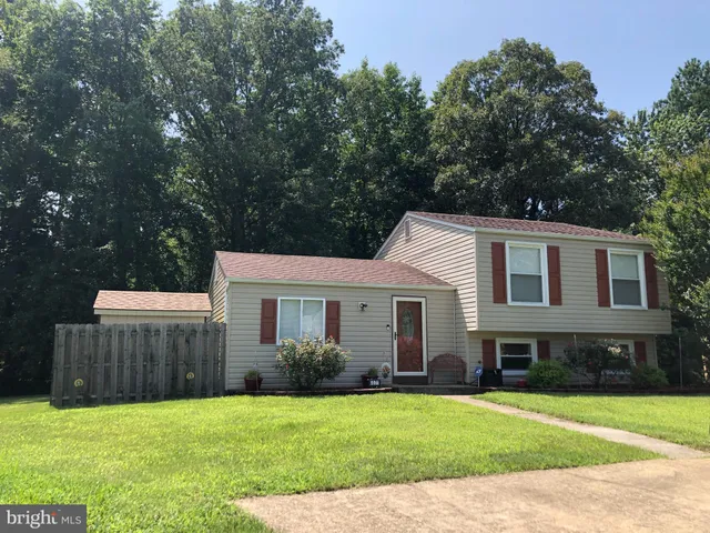 $360,000 | 4071 Powell Court, Waldorf, MD 20602