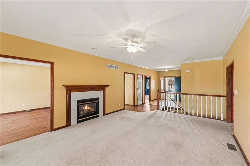 2448 Southwest Golf View Court Topeka, KS 66614 - Photo 6 of 30