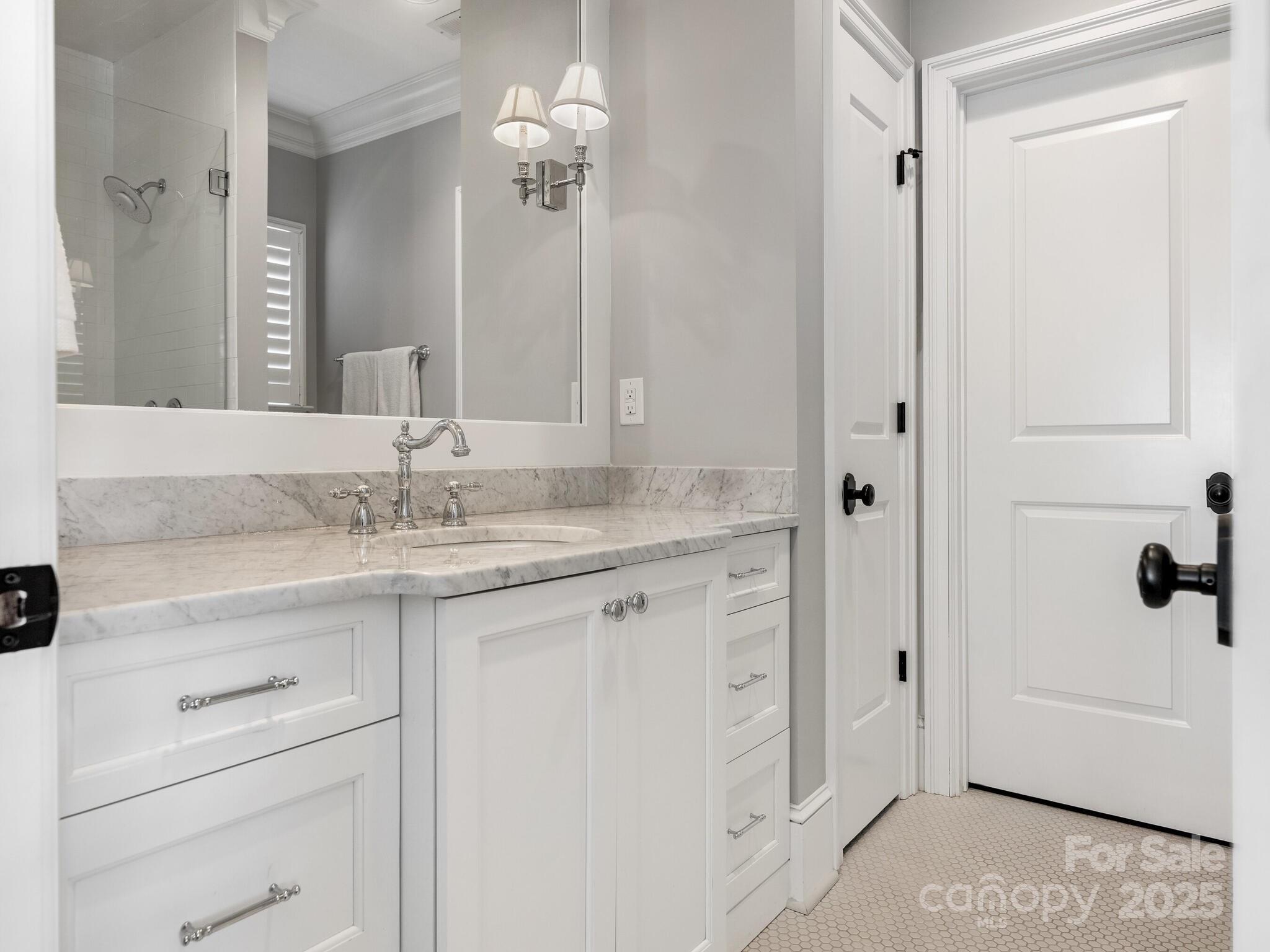 2432 Westfield Road Charlotte, NC 28207 - Photo 29 of 42 Gallery Image 29