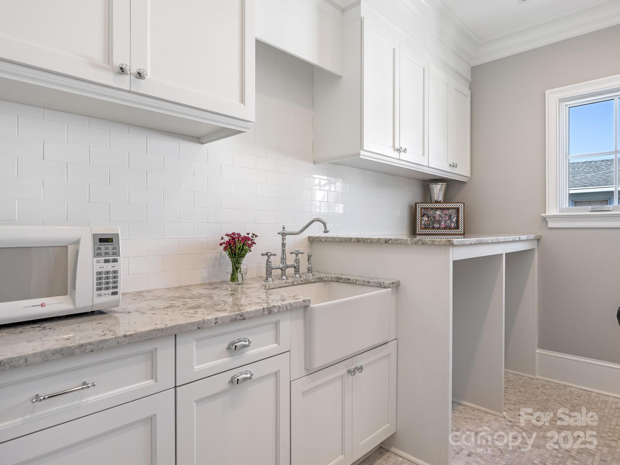 2432 Westfield Road Charlotte, NC 28207 - Photo 36 of 42 Gallery Image 36