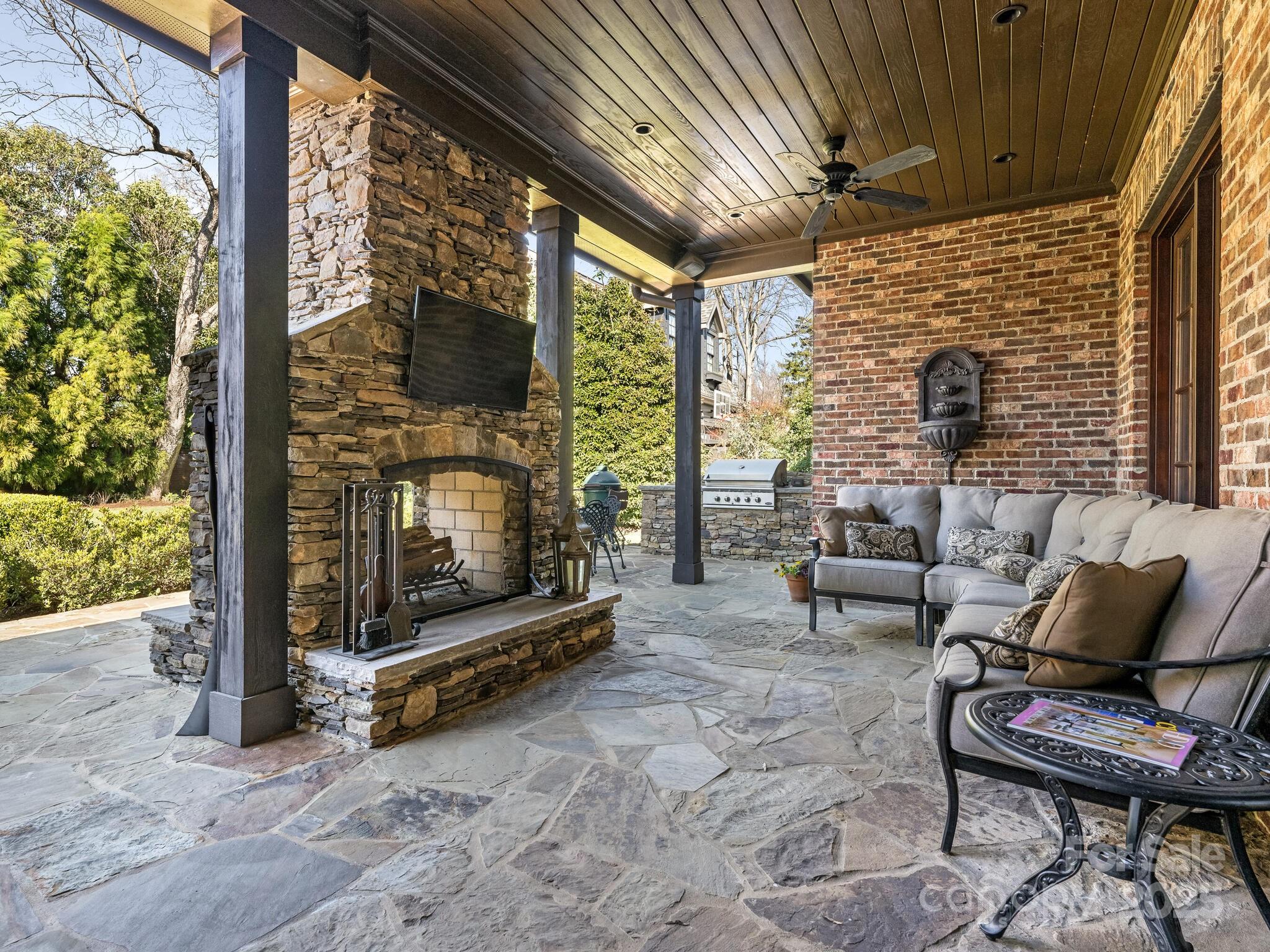 2432 Westfield Road Charlotte, NC 28207 - Photo 38 of 42 Gallery Image 38