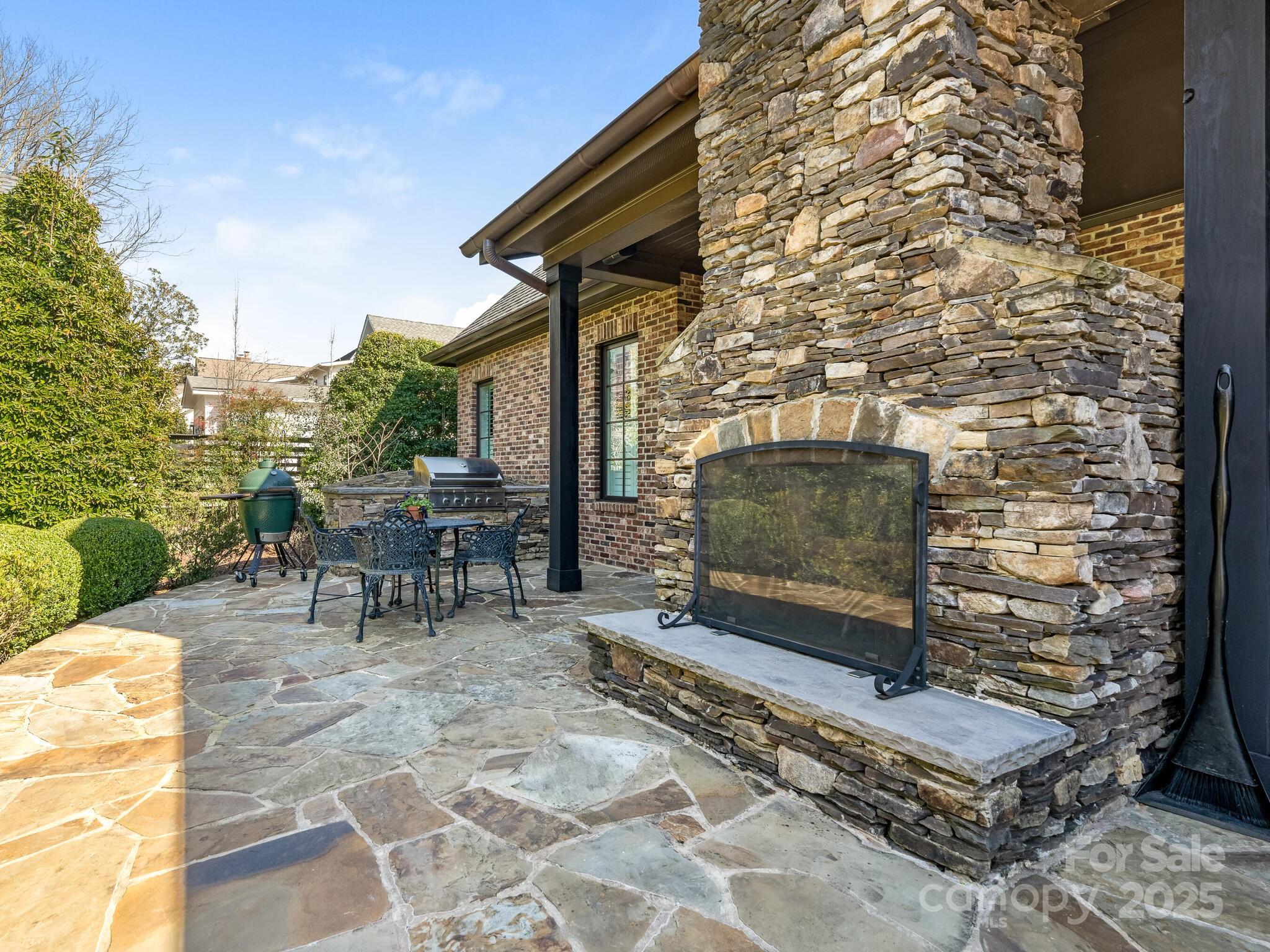 2432 Westfield Road Charlotte, NC 28207 - Photo 39 of 42 Gallery Image 39