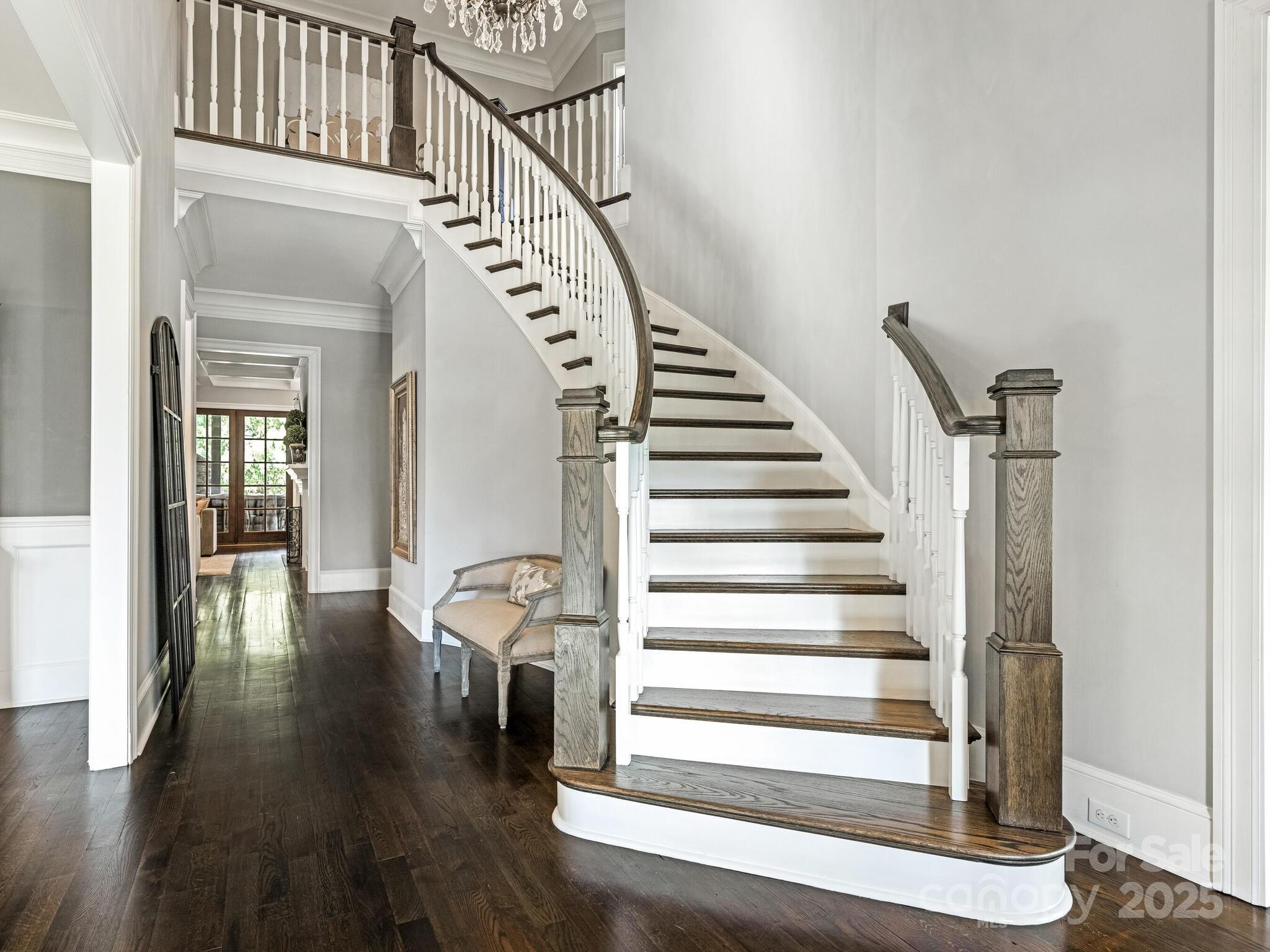 2432 Westfield Road Charlotte, NC 28207 - Photo 5 of 42 Gallery Image 5