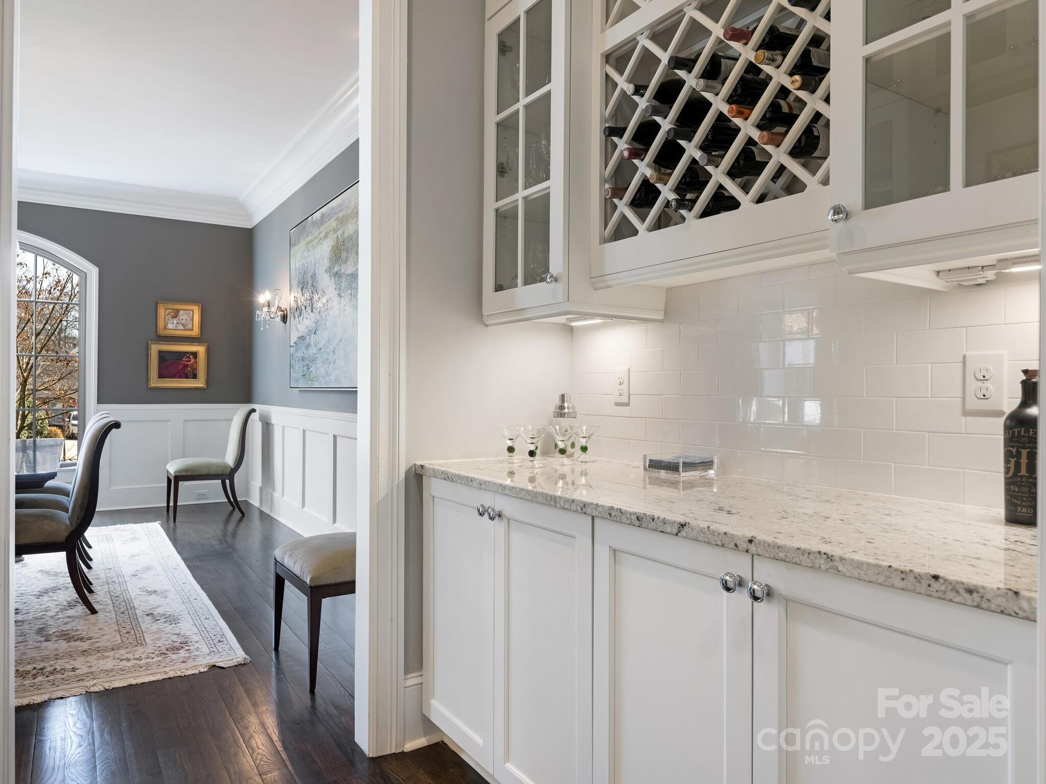 2432 Westfield Road Charlotte, NC 28207 - Photo 9 of 42 Gallery Image 9