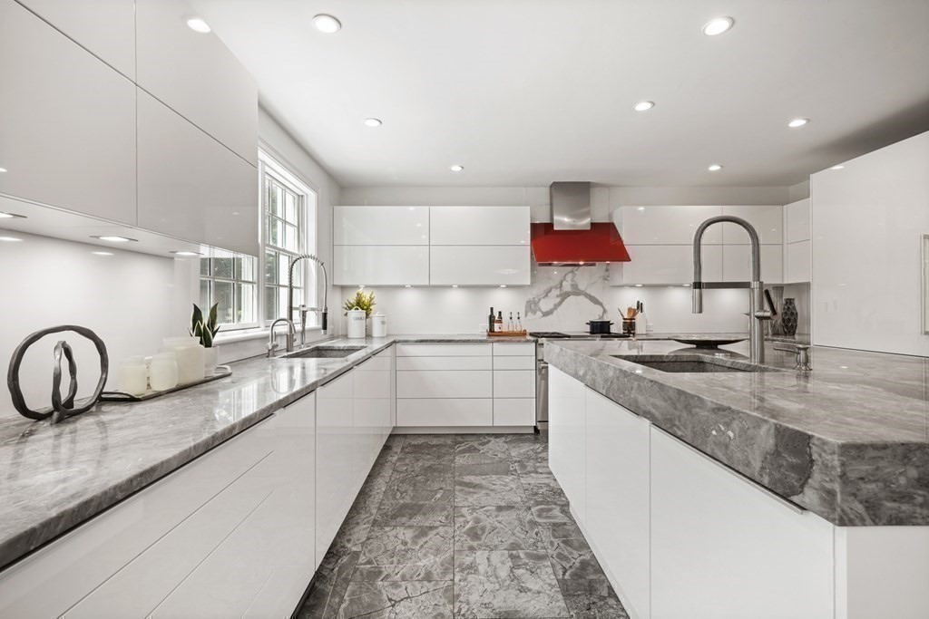 25 Fieldstone Road Westwood, MA 02090 - Photo 12 of 41