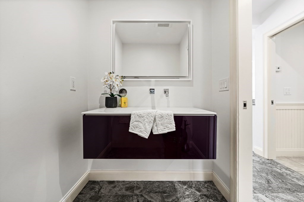 25 Fieldstone Road Westwood, MA 02090 - Photo 13 of 41