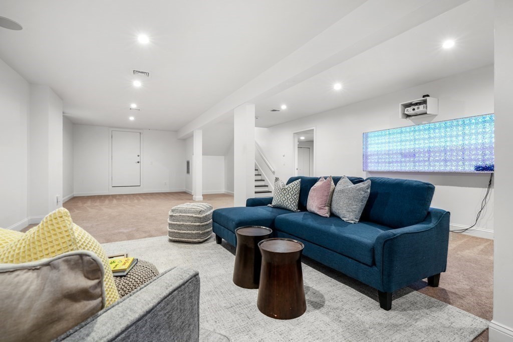 25 Fieldstone Road Westwood, MA 02090 - Photo 36 of 41