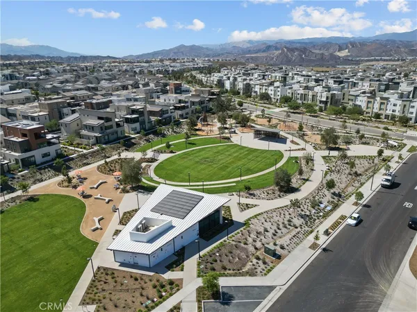 $739,800 | 27616 Symphony Place, Valencia, CA 91381